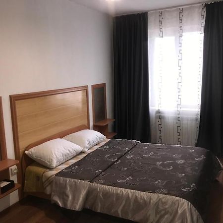 2 Rooms Apartment Near Kaznu, Botanical Garden,Un, Atakent, Forum Ałma Ata Zewnętrze zdjęcie